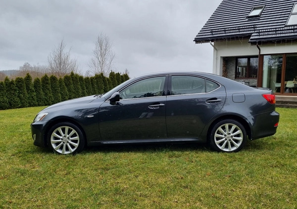 Lexus IS cena 27900 przebieg: 211508, rok produkcji 2007 z Bytów małe 781